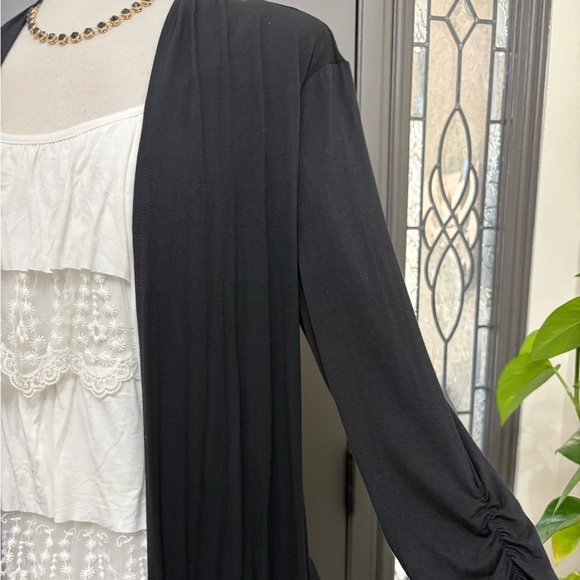 NWT Black & White 2 in 1 Cardigan with Ruffle Lace Tiered Attached Shirt | Sz L - Picture 4 of 11